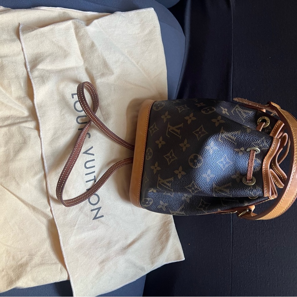 Louis Vuitton Noe mini bag - Picture 2 of 8